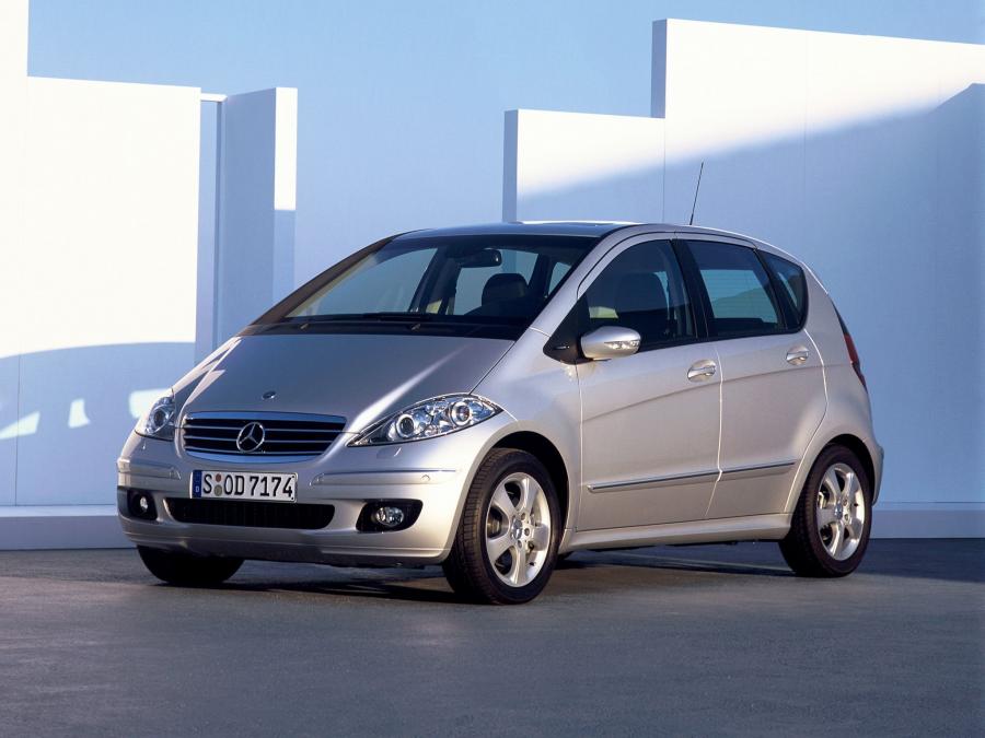  Mercedes-Benz A200 CDI 5-Door 2004 года  (фото 2 из 12)